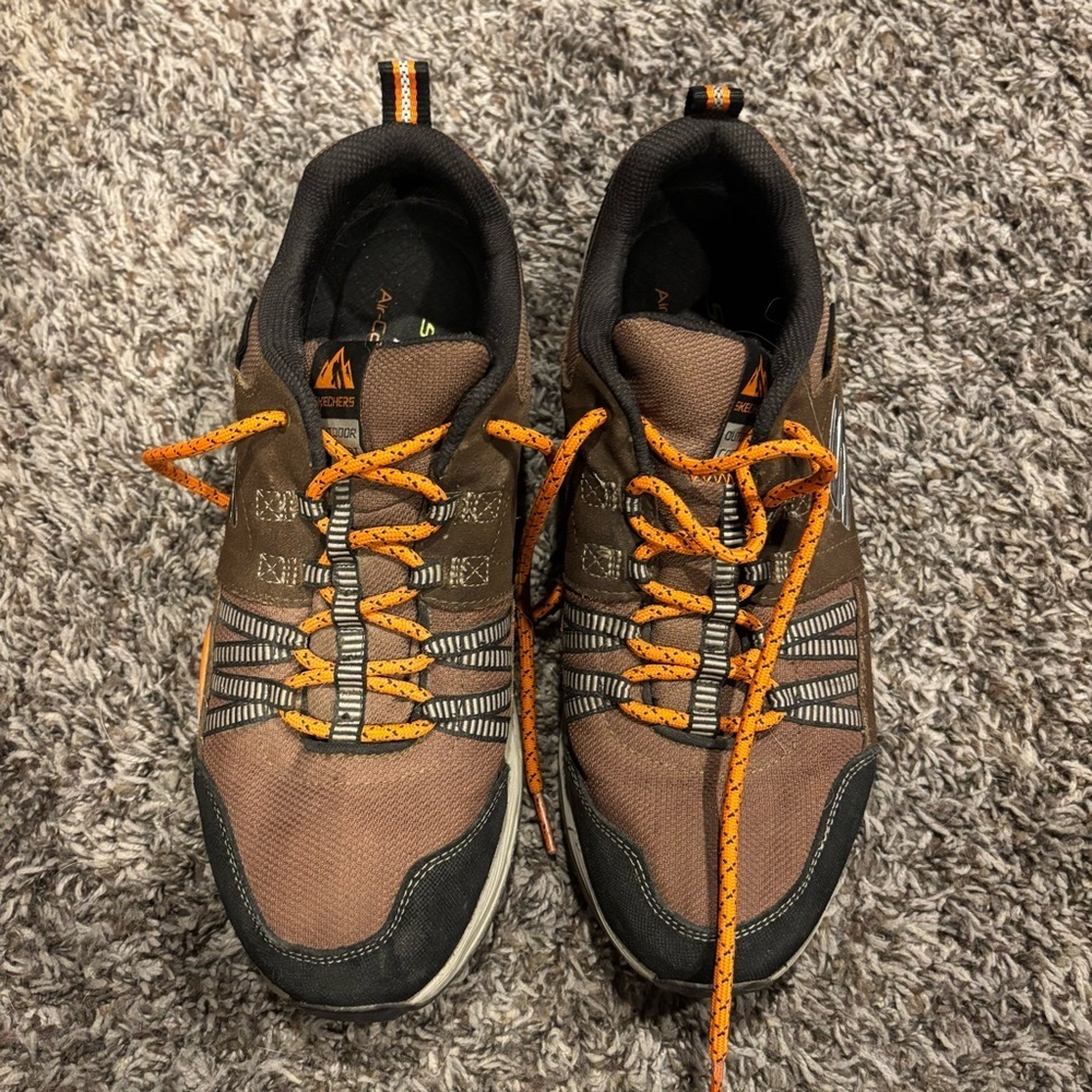 Skechers Brown and Black Athletic Shoes with Rugged Design